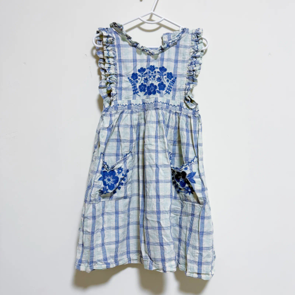 格紋刺繡洋裝 image 1 of 0