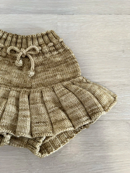 Skating Pond Skirt / Pebble  image 1 of 0