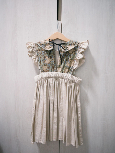 ANNA風圖騰洋裝 image 1 of 0