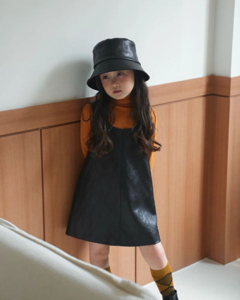 fake leather bucket hat image 1 of 0