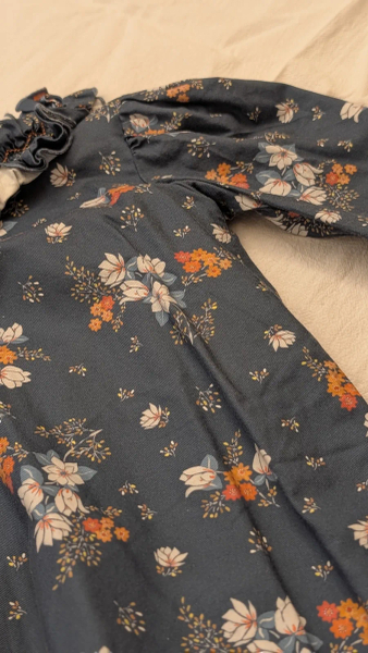 Labranza high neck dress 荷葉高領復古霧藍小花洋裝 image 1 of 0