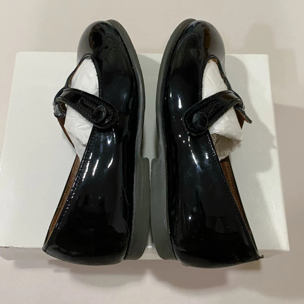 Lulu漆皮黑 image 1 of 0