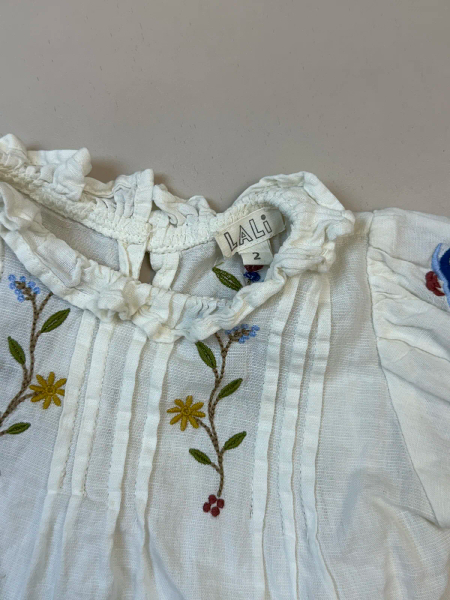 女童刺繡花朵蓬蓬袖上衣 image 1 of 0