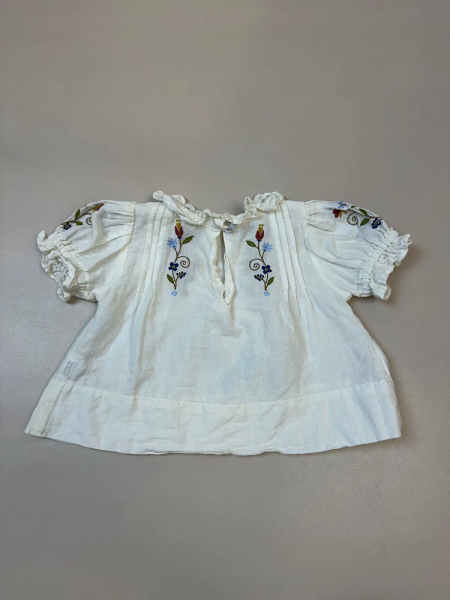 女童刺繡花朵蓬蓬袖上衣 image 1 of 0