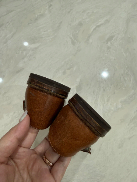 小皮鞋 image 1 of 0