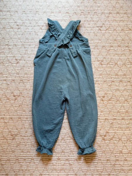 皺皺棉紗荷葉邊茉莉連身褲 image 1 of 0