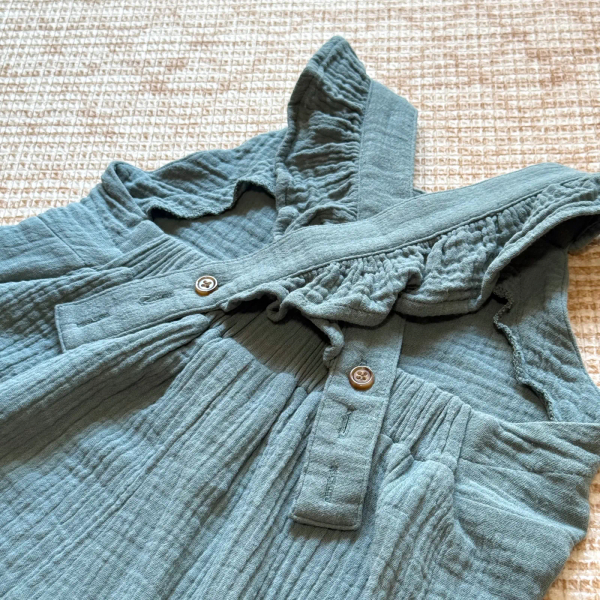 皺皺棉紗荷葉邊茉莉連身褲 image 1 of 0