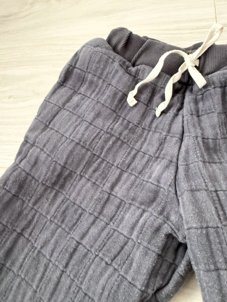 Quilted pants 灰色格紋純棉縮口休閒長褲 image 1 of 0