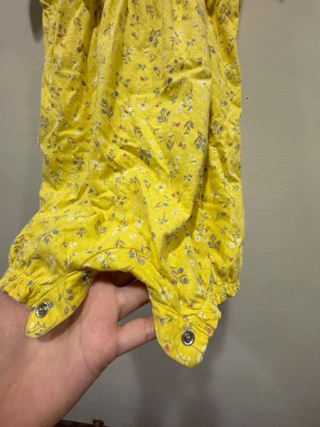 女童亮黃色碎花荷葉邊連身衣 image 1 of 0