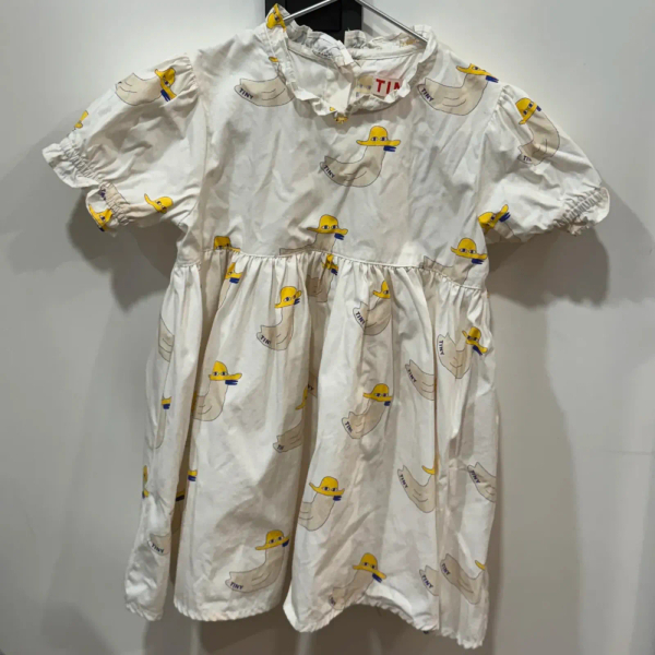 小鴨圖案短袖洋裝 image 1 of 0