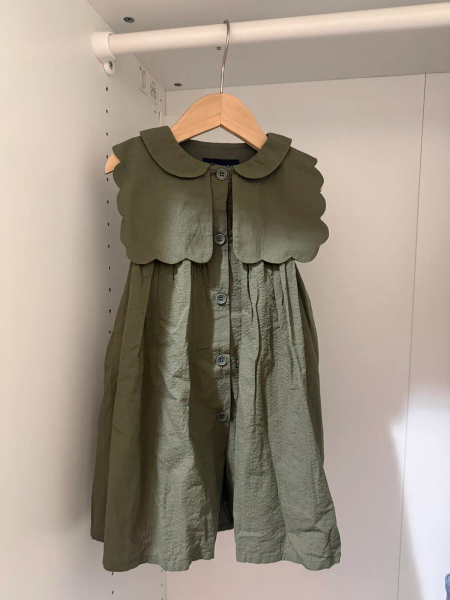 洋裝green image 1 of 0