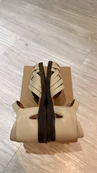 交叉編織涼鞋 image 1 of 0