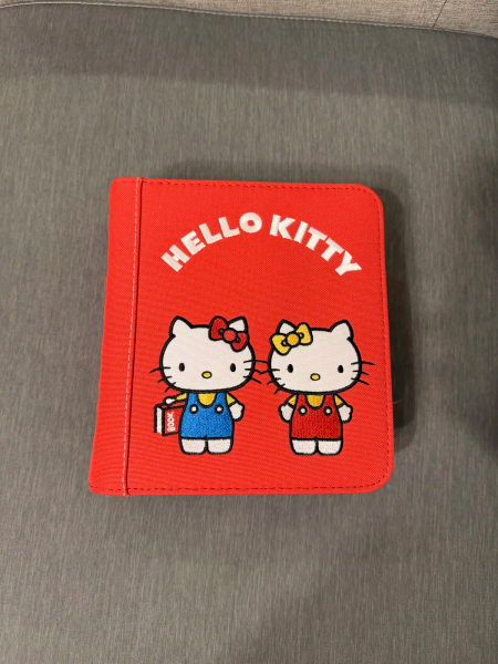 三麗鷗聯名Hello Kitty布書 image 1 of 0