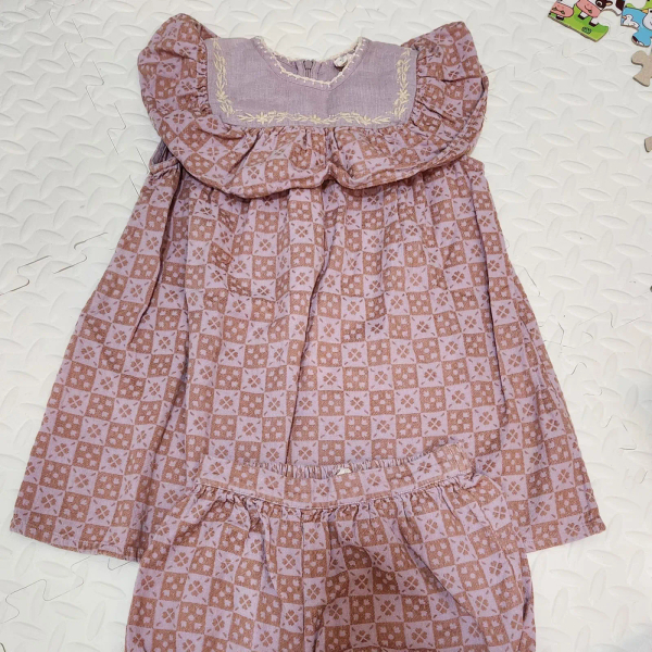 無袖大領洋裝 含褲子 image 1 of 0
