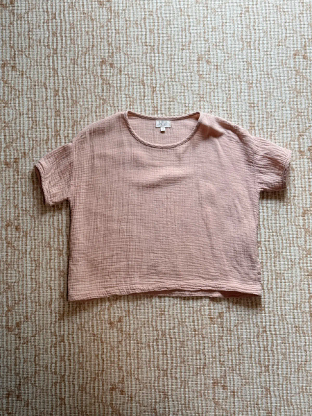 The muslin top( rose ) 穆斯林棉短T image 1 of 0