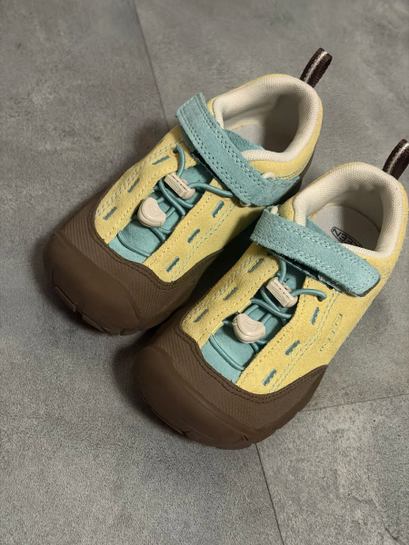 AW26 黃綠撞色布鞋 image 1 of 0