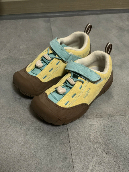 AW26 黃綠撞色布鞋 image 1 of 0