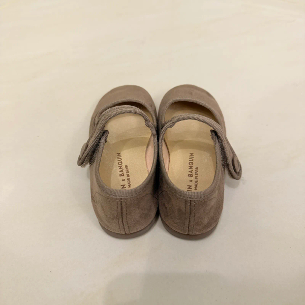 瑪麗珍鞋 image 1 of 0