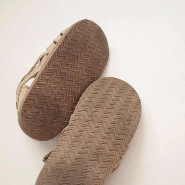 編織涼鞋(奶茶棕) image 1 of 0