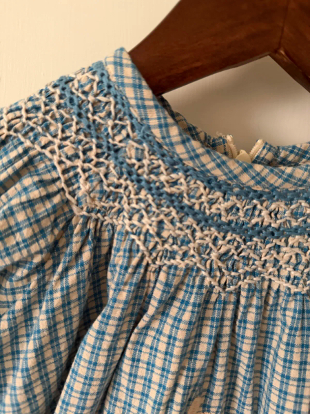 藍色格紋刺繡包屁衣 image 1 of 0