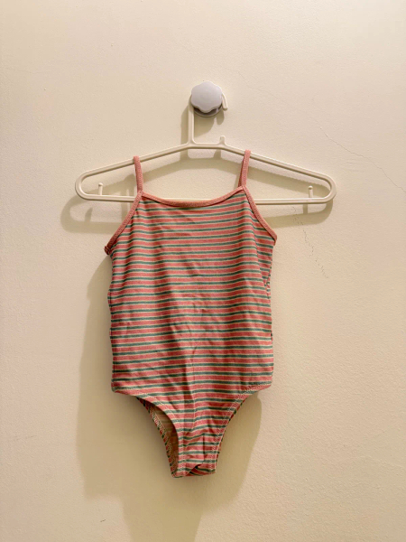 Bowwow Swimsuit 蝴蝶結露背連身泳衣 image 1 of 0