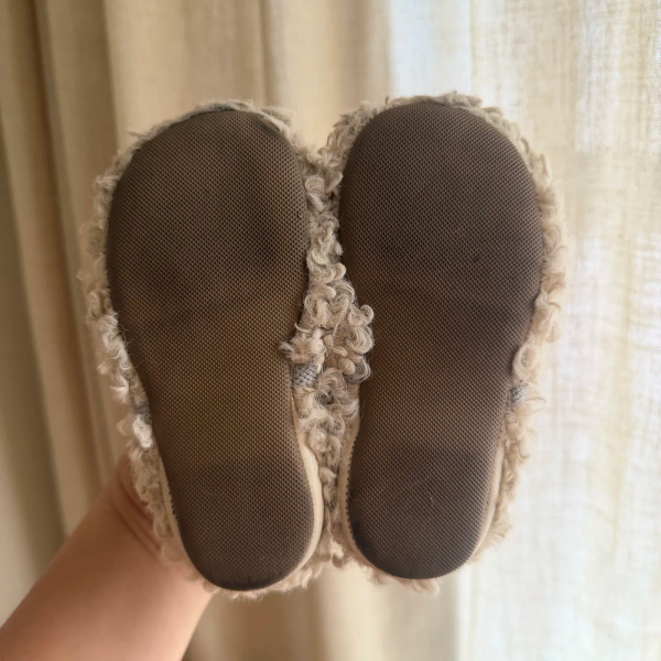嬰兒羊羔毛學步鞋 image 1 of 0