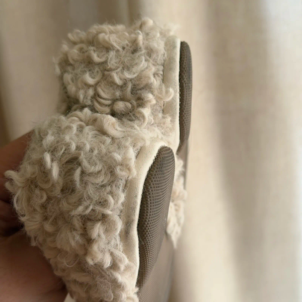 嬰兒羊羔毛學步鞋 image 1 of 0