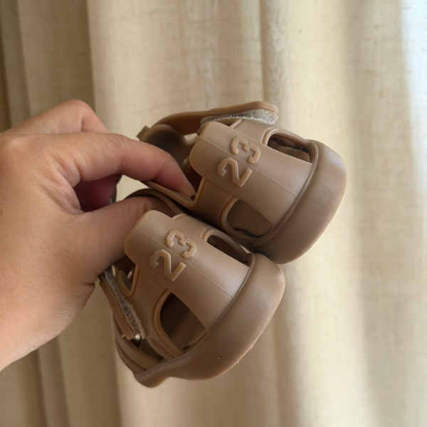 兒童果凍涼鞋 image 1 of 0