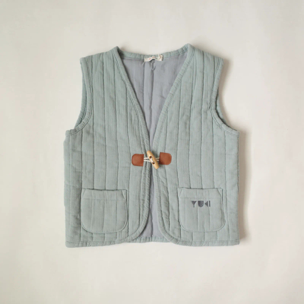 棉質絎縫牛角扣背心 image 1 of 0