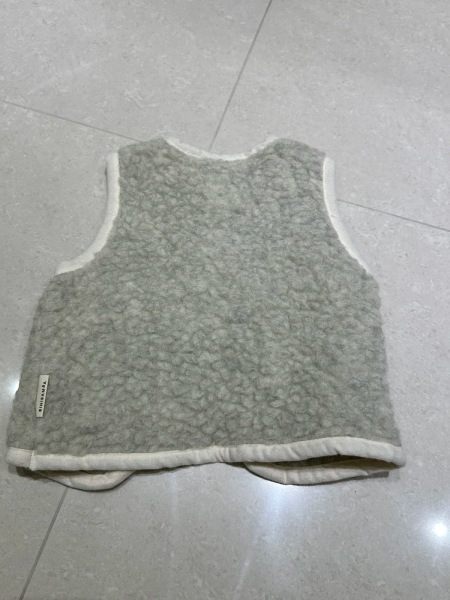 美利奴羊毛背心 image 1 of 0