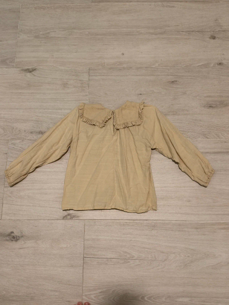 荷葉領襯衫 image 1 of 0