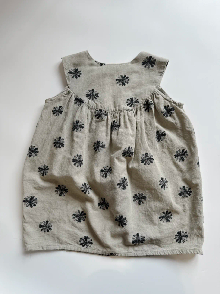 Lea dress image 1 of 0