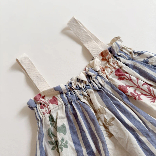 Top SHORT STRAPS - Stripes & Flowers image 1 of 0