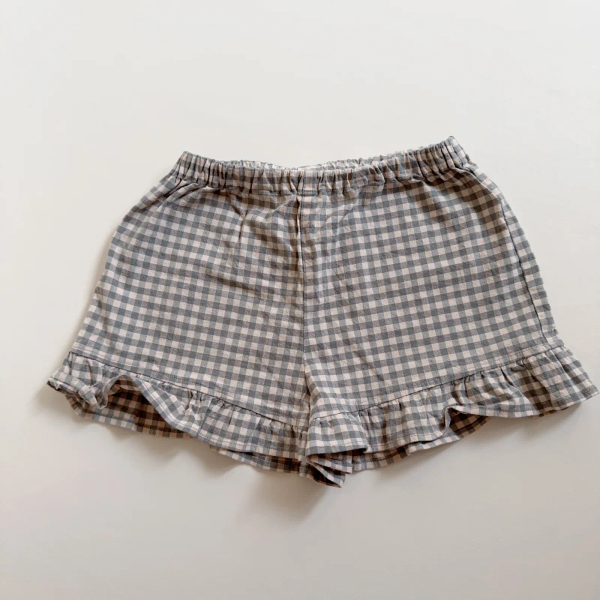 格紋荷葉邊鬆緊短褲 image 1 of 0