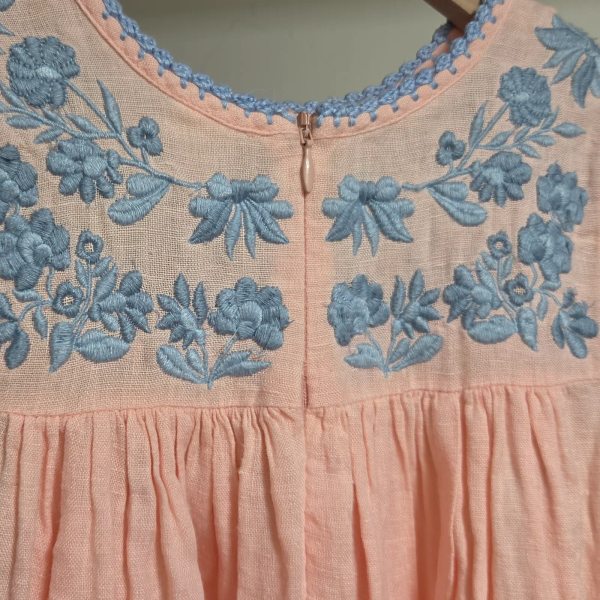 粉橘刺繡上衣洋裝 image 1 of 0