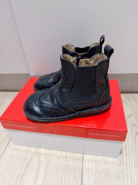 fifigoods Eureka-牛津雕花 Chelsea皮靴 方楦頭 image 1 of 0