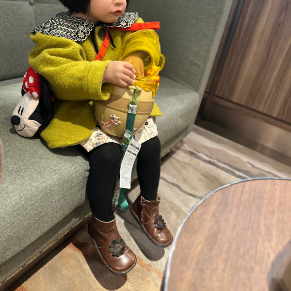 小雛菊深棕皮靴 image 1 of 0