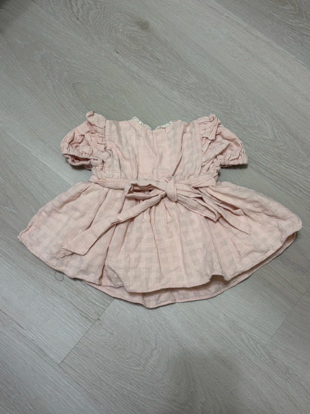 粉色格紋荷葉邊蕾絲兩件式套裝 image 1 of 0