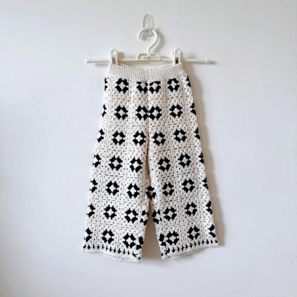Zara 針織套裝 image 1 of 0