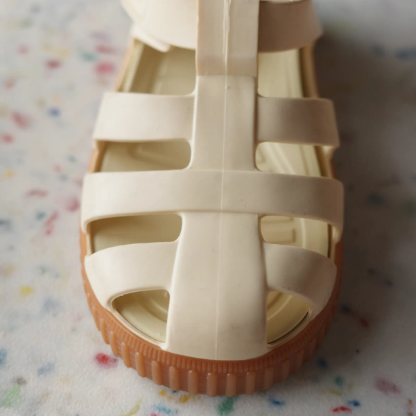 餅乾涼鞋-Marfil image 1 of 0