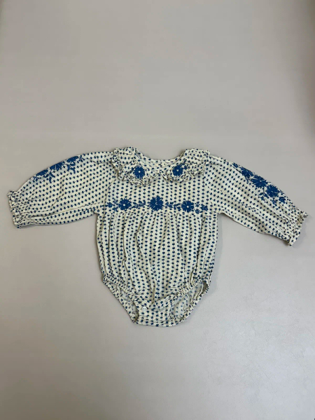 長袖碎花刺繡包屁衣 image 1 of 0