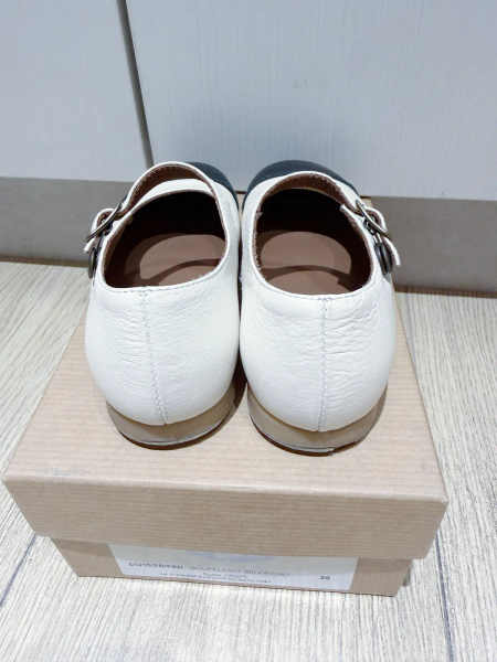小香娃娃鞋 image 1 of 0