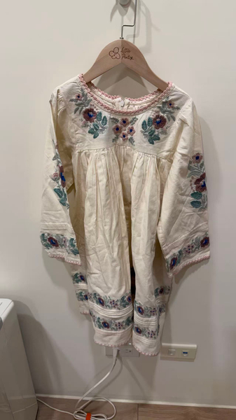 雕花刺繡滾邊棉麻洋裝 image 1 of 0