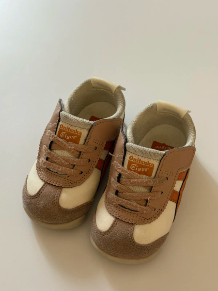 Onitsuka Tiger Kids  image 1 of 0