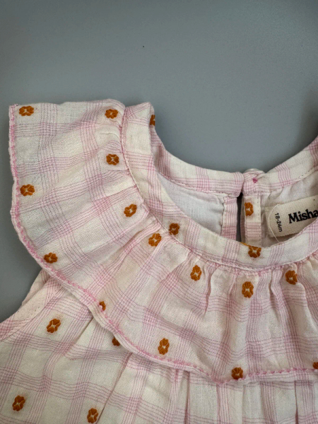 Misha puff 格紋刺繡小花套裝 image 1 of 0