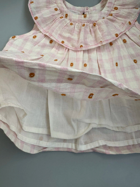 Misha puff 格紋刺繡小花套裝 image 1 of 0