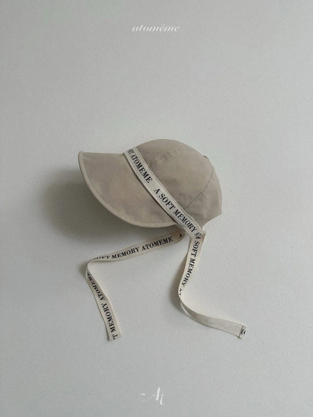 緞帶綁帽 image 1 of 0