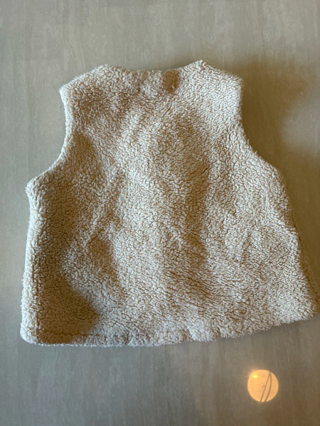 背心 image 1 of 0