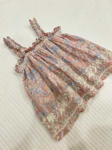 印花細肩帶荷葉邊上衣 image 1 of 0