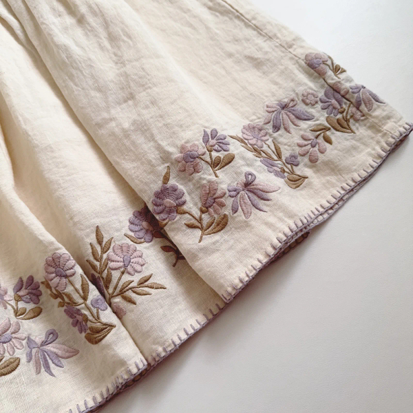 花朵刺繡亞麻洋裝 image 1 of 0